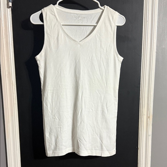 Chico's Tops - 3/$14 Chico’s Cotton V-neck Tank Top Off White Size: 0 (S)